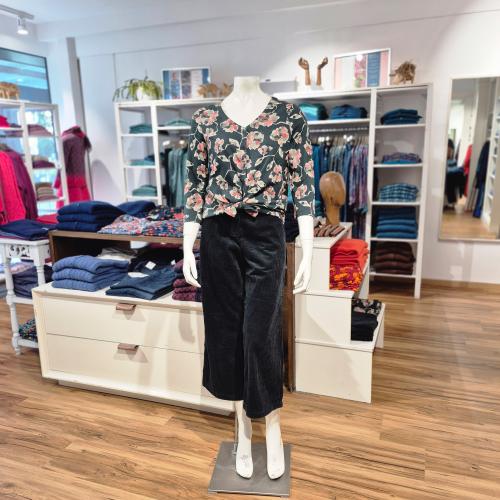 Damenmoden,Damenmode,Boutique, 1130, Hietzing,Adini,Zilch, Sorgenfri,King Louie, Peony, Sandwich, Angels, Happy Rainy Days, Emily van den Bergh,Madness, Gerti Elchner, Braintree, Thought, kaufen,Shop,Geschäft